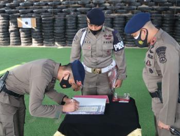 Penandatanganan Pakta Integritas, Danden Gegana: Tidak Ada Maaf Bagi Pengedar Narkoba